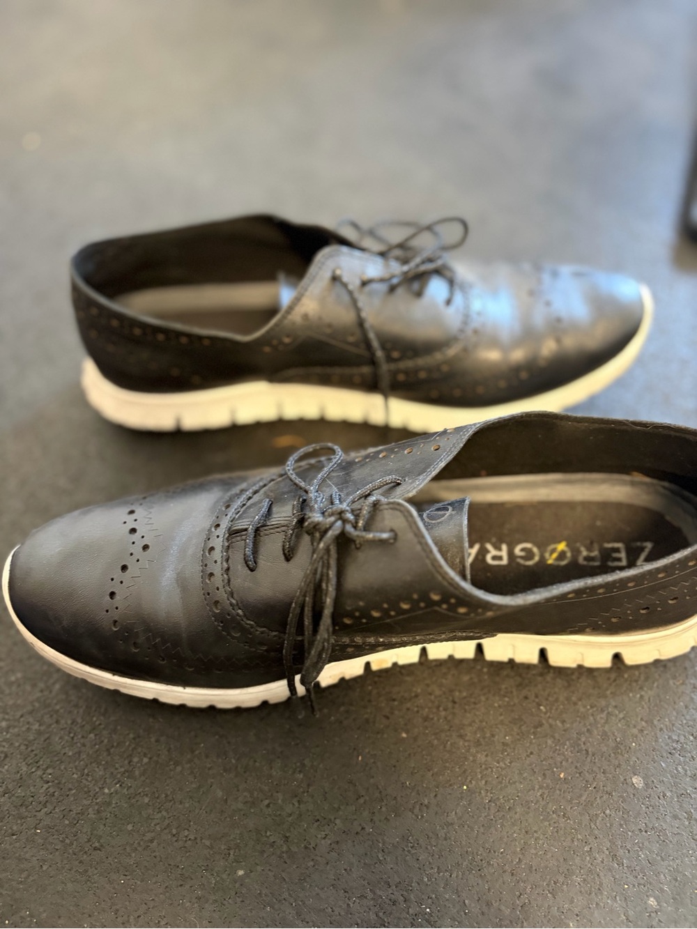 ZeroGRAND Women’s Black Wingtip Sneaker